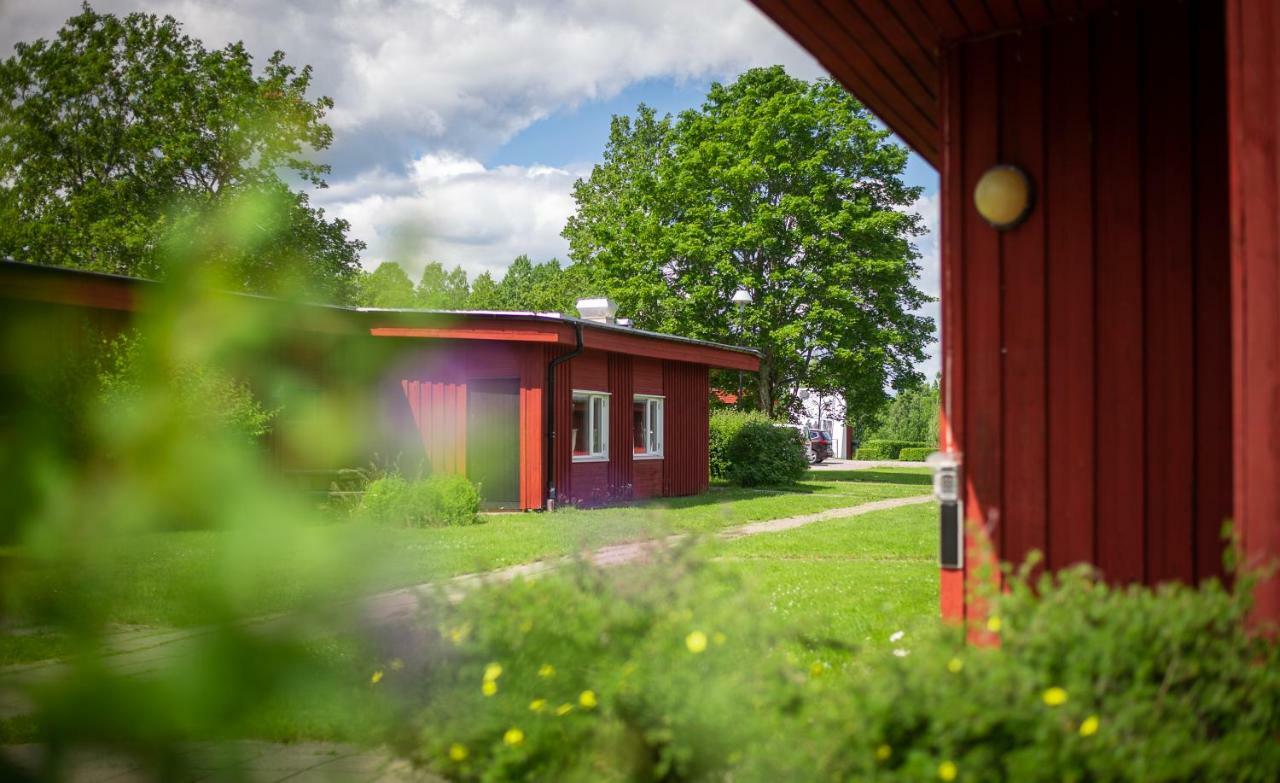 Karlskoga Folkhoegskola Vandrarhem Udden Exterior foto